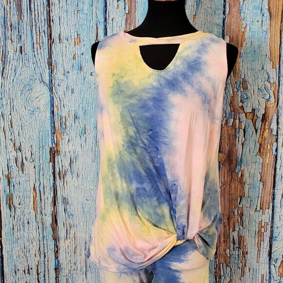𝅺white Birch Tie Dye Twist Tank Bike Short Lounge Set - Picture 3 of 9